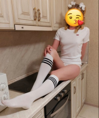 Я креативная и нежная индивидуалка с горячим опытом, которая знает, как доставить настоящее наслаждение. Фото настоящие, отзывы подтверждают мои волшебные способности. В Москве готова позаботиться о тебе, погрузить в мир удовольствия и наслаждения. Мои услуги разнообразны, я могу стать твоей спутницей на вечер или расслабить тебя массажем. Со мной ты обретешь новые грани удовольствия и удовлетворения. 💋💫 Ника